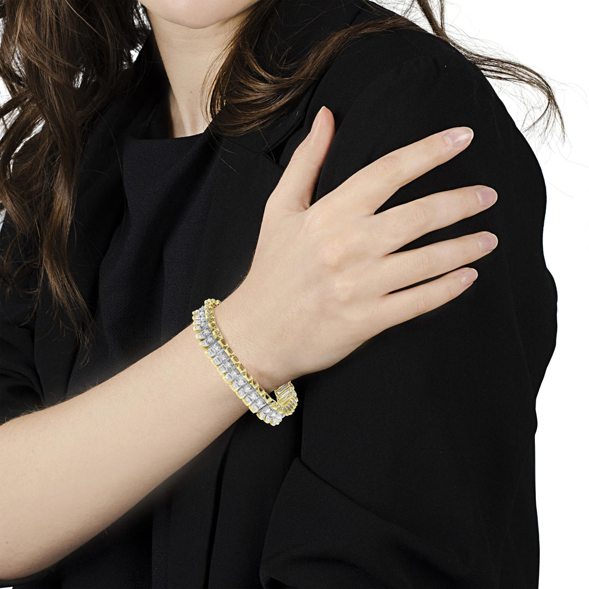 14K Yellow and White Gold 5.0 Cttw Round & Baguette Cut Diamond 7" Reflective Tennis Bracelet (H-I Color, I1-I2 Clarity) by Infinite Jewels