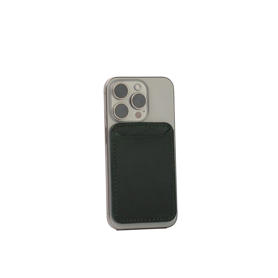 Top-Grain Leather Wallet compatible with MagSafe - Classic by Geometric Goods